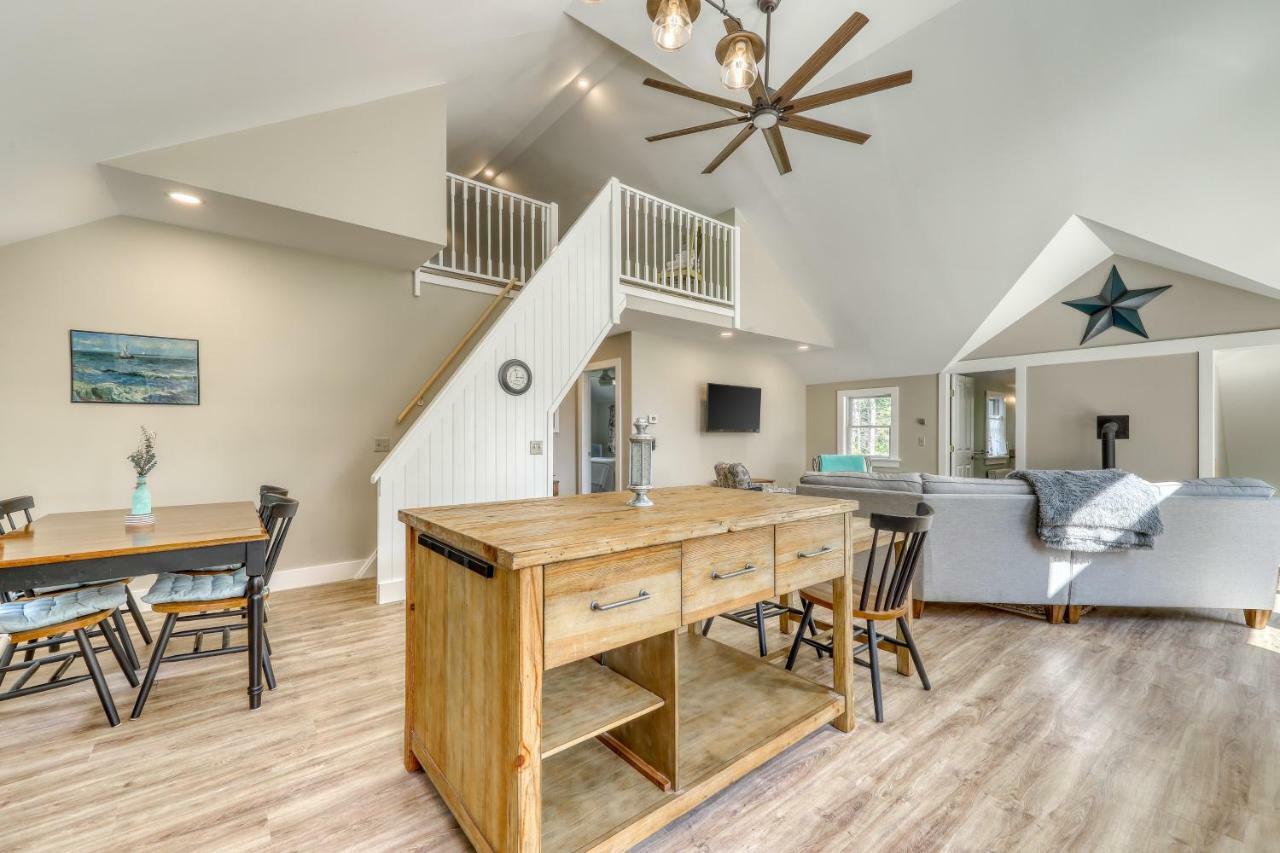 Hobby Hops Farmhouse Northport Exterior photo
